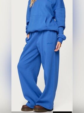 Edikted Wide Leg Sweatpants in Blue